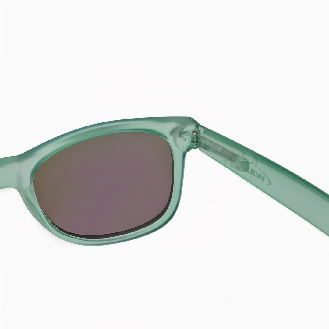 Walleva Kudo Polarized Sunglasses — Green Frame / Emerald Green