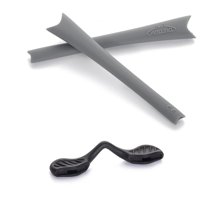 Grey earsocks + black nose pads