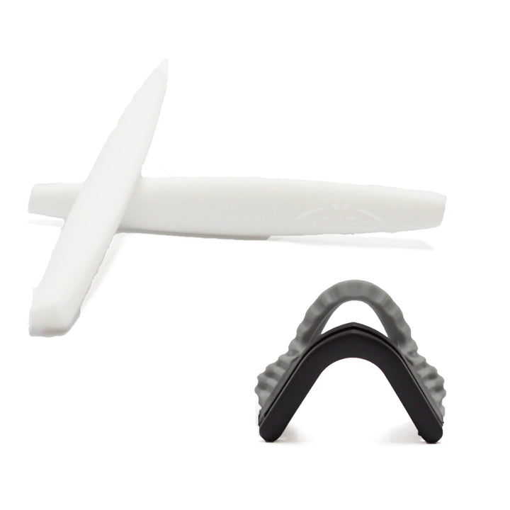 White earsocks + grey nose pads