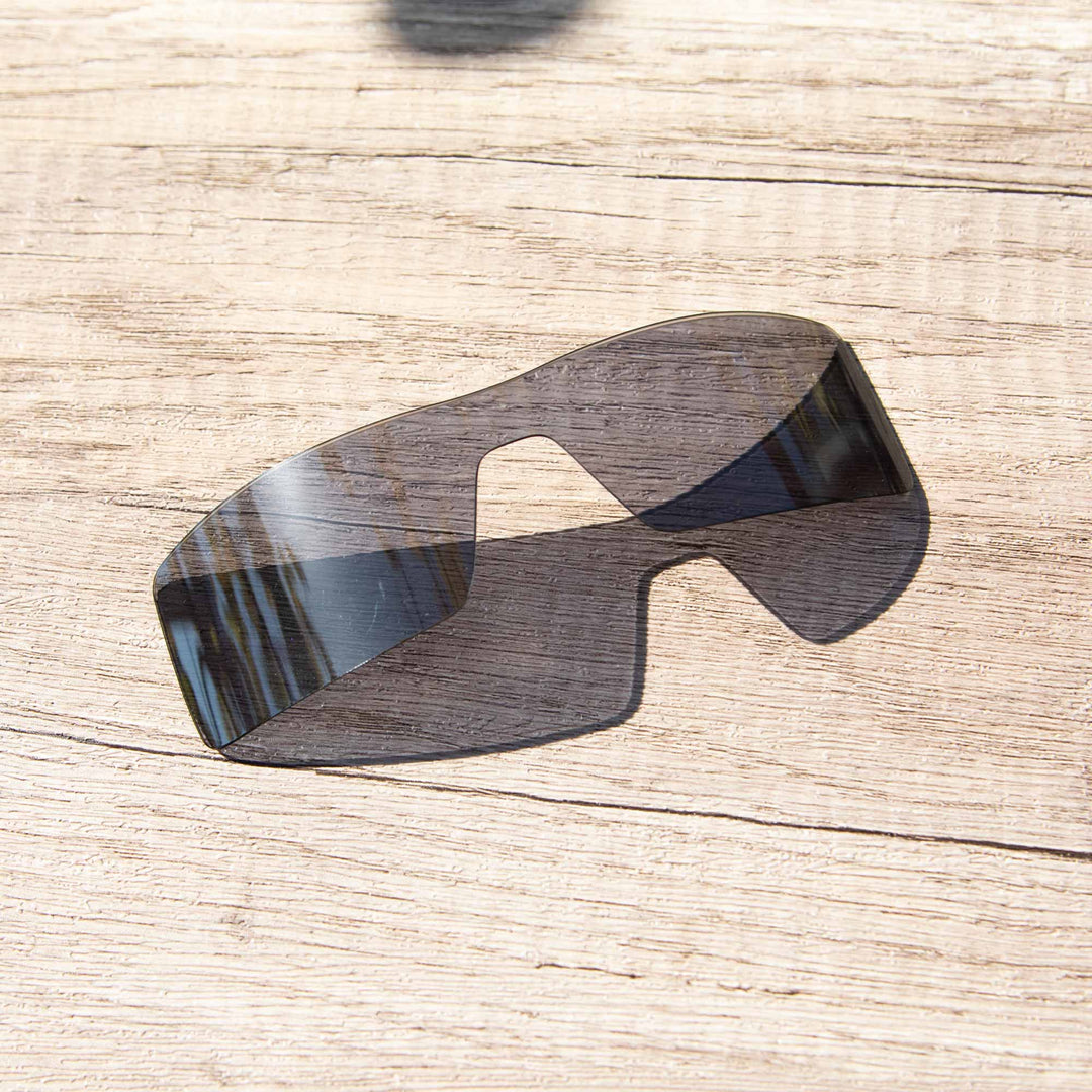 Black Polarized