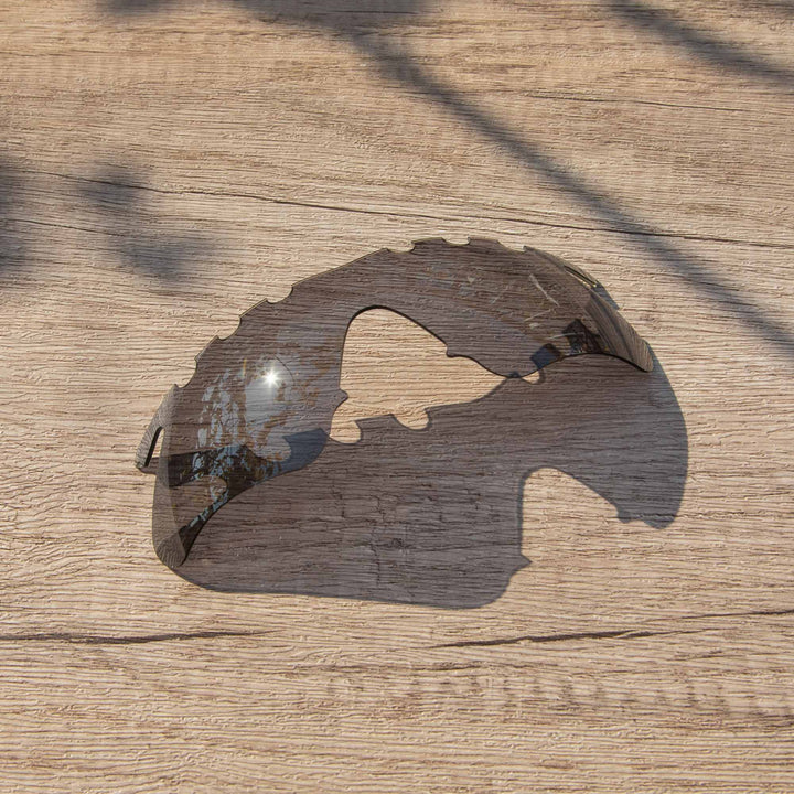 Black Polarized