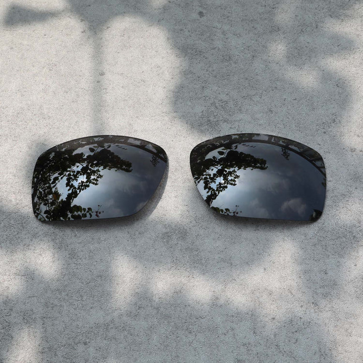 Black Polarized