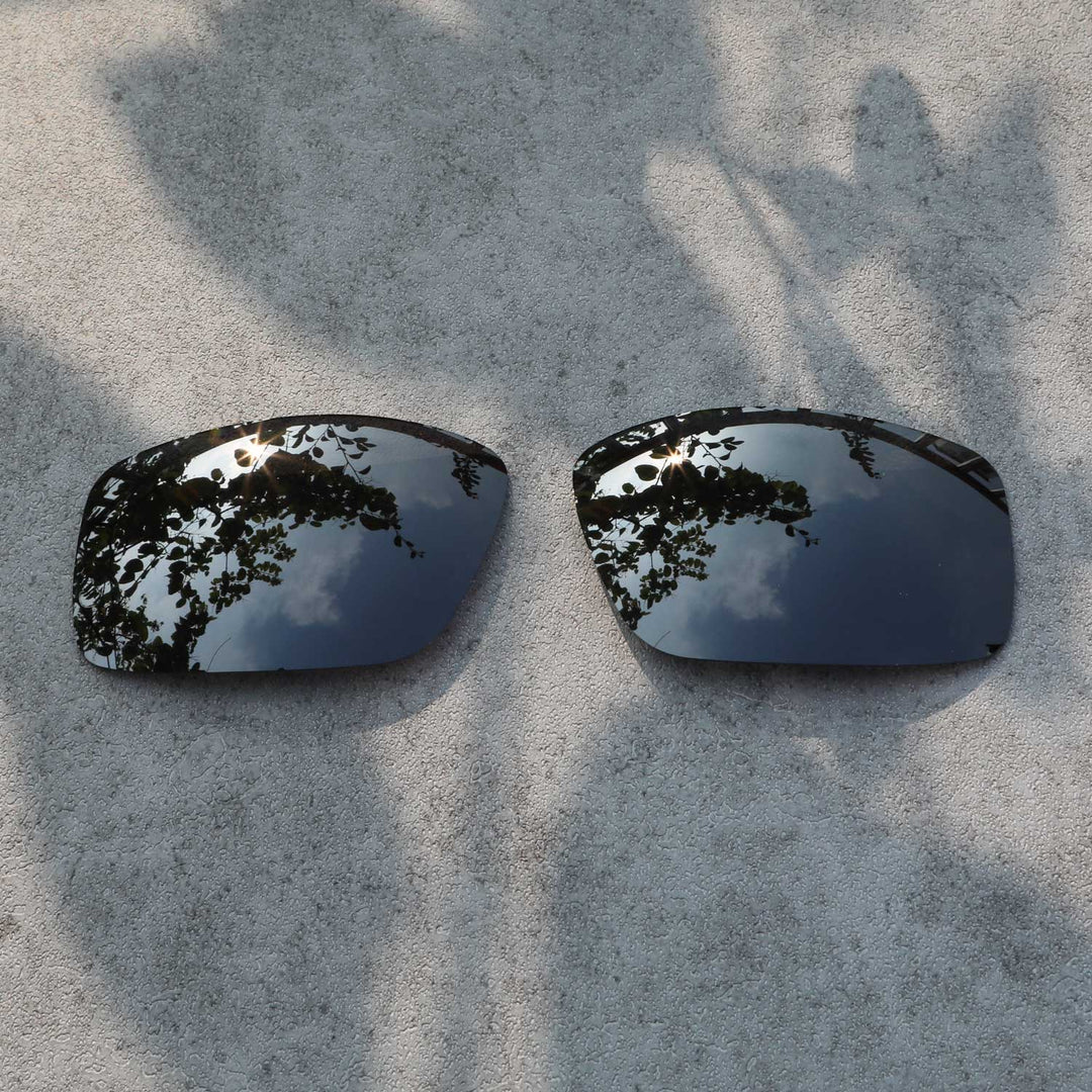Black Polarized