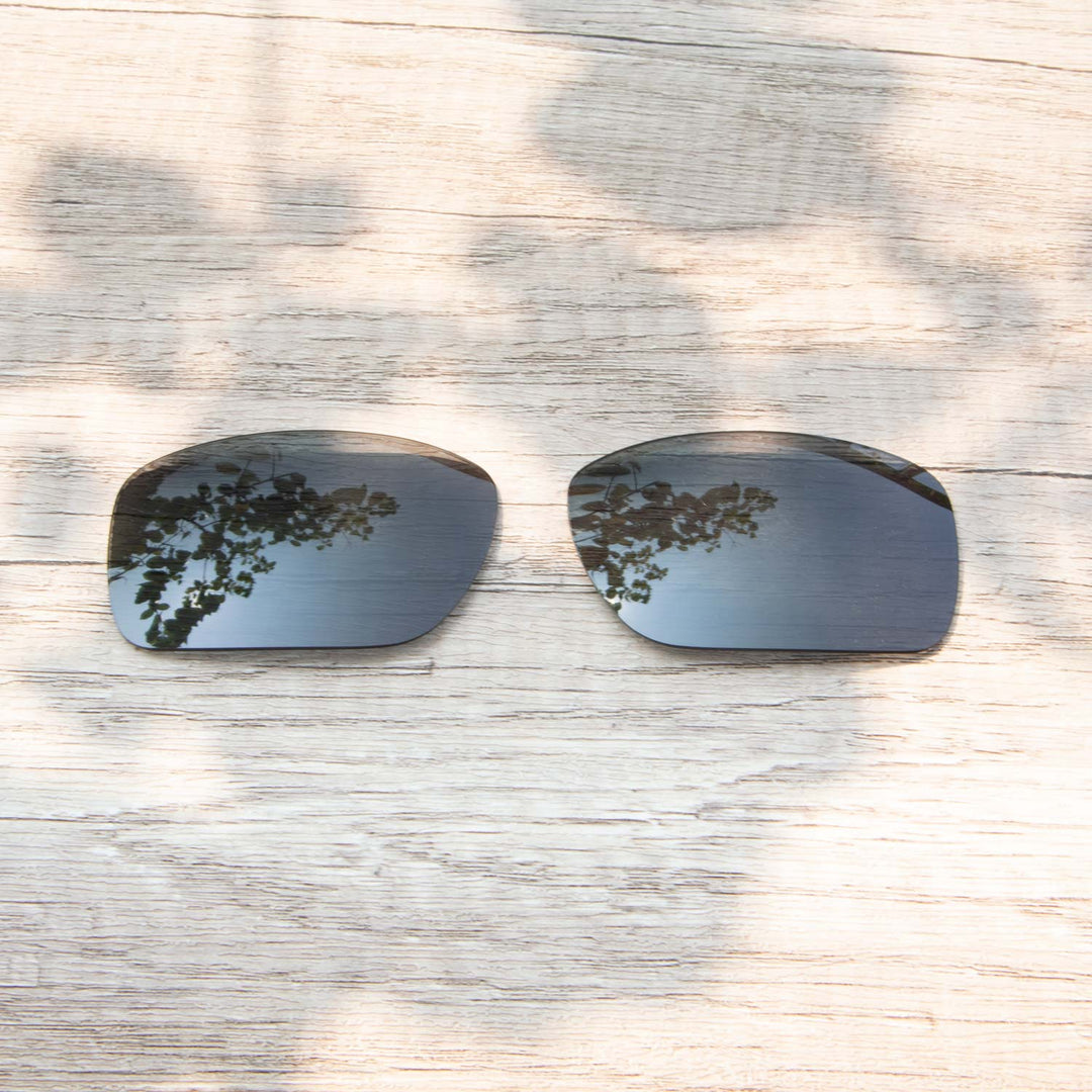 Black Polarized