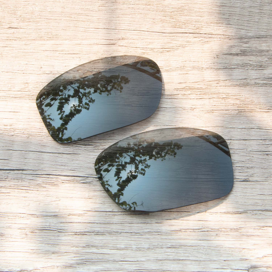 Black Polarized