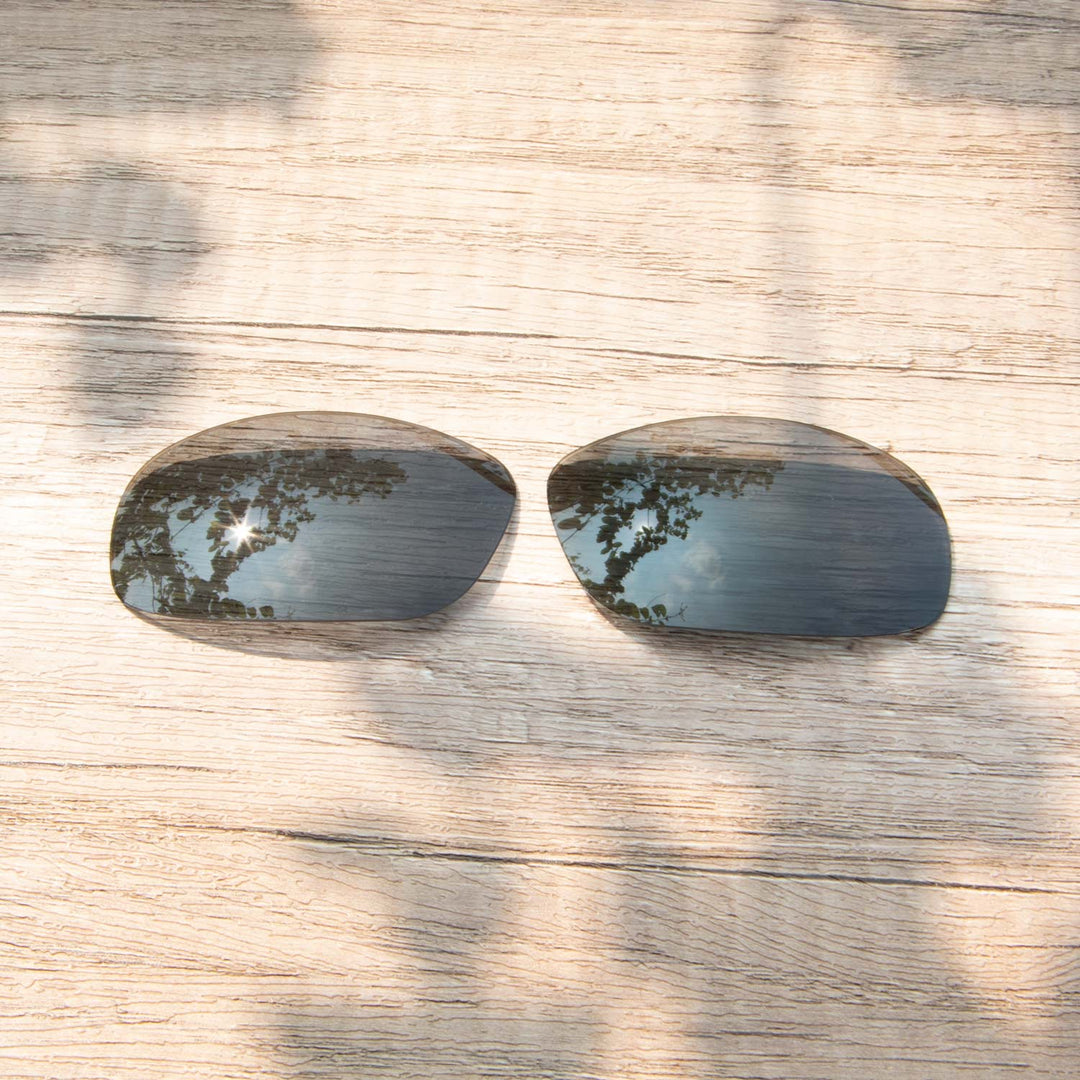 Black Polarized