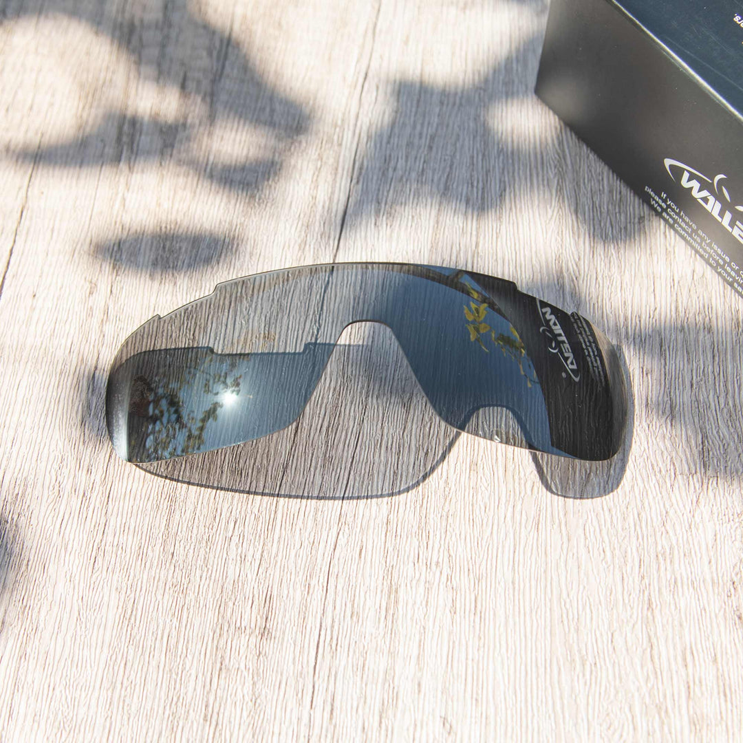 Black Non-Polarized