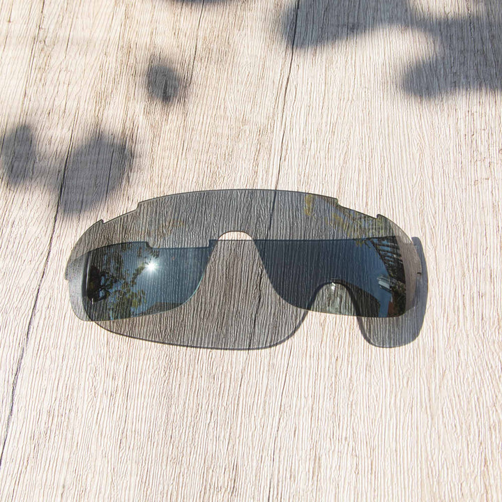 Black Non-Polarized