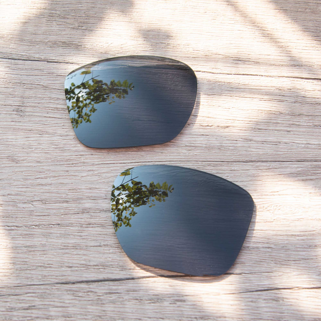 Black Polarized
