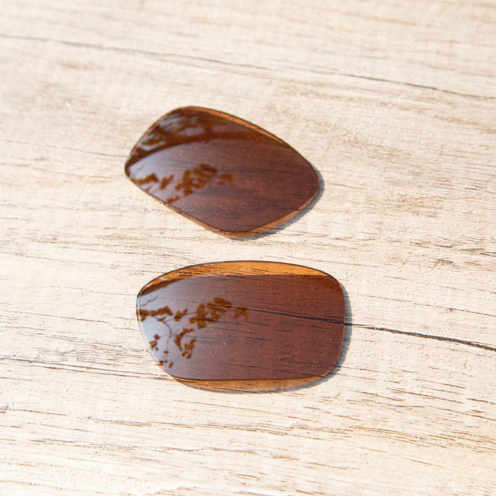 Brown Polarized