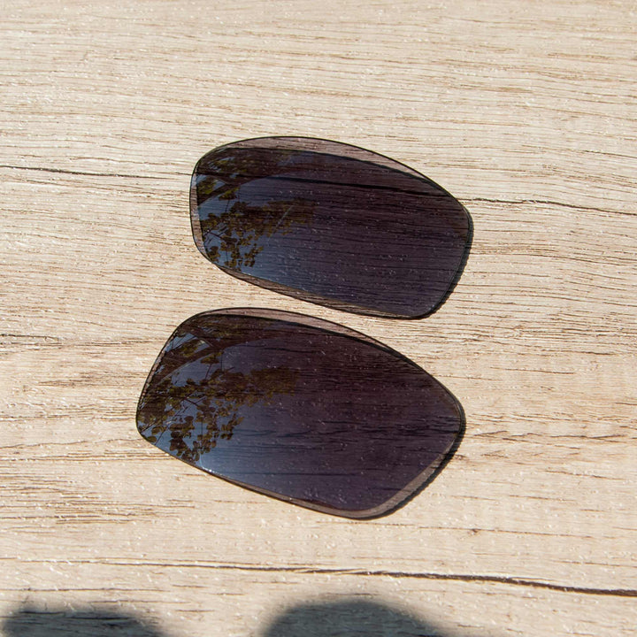 Black Polarized