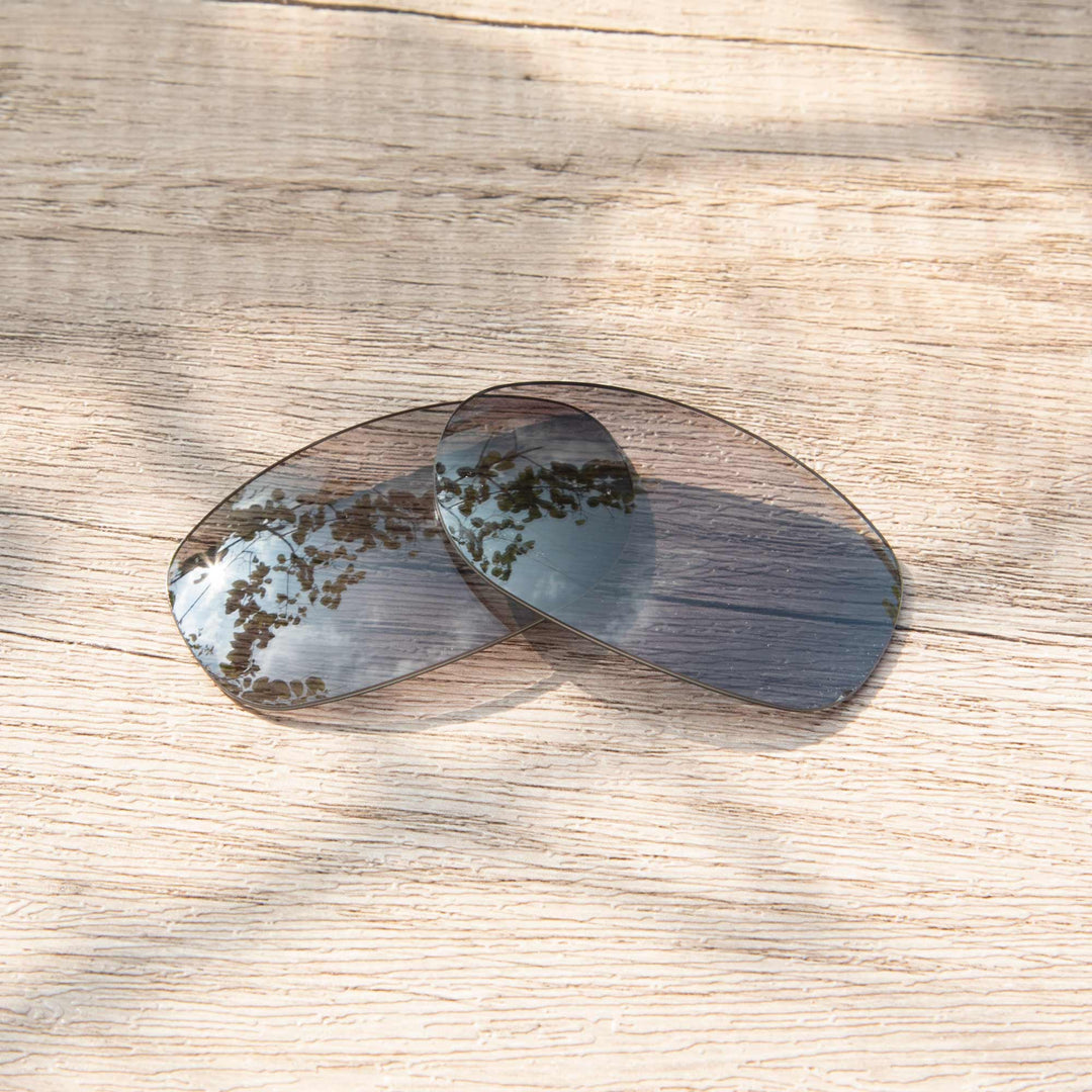 Black Polarized