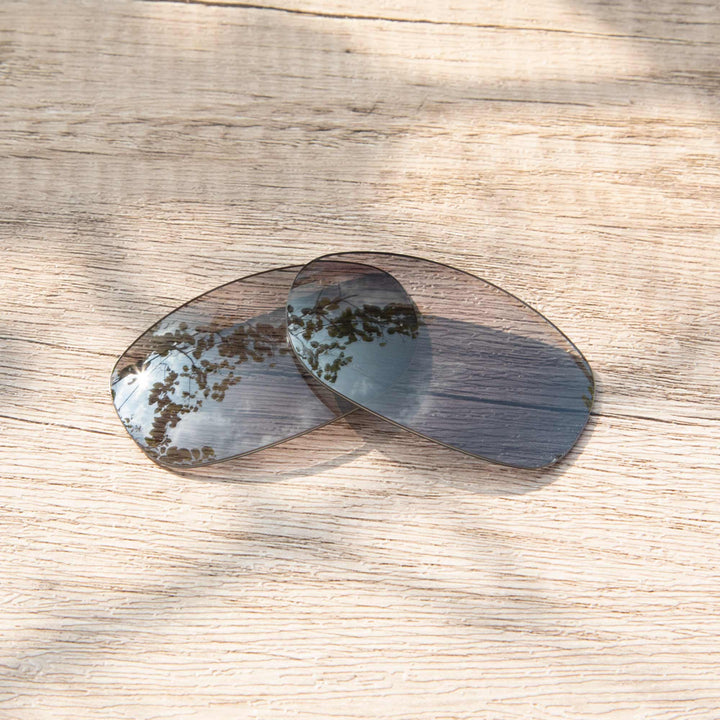 Black Polarized
