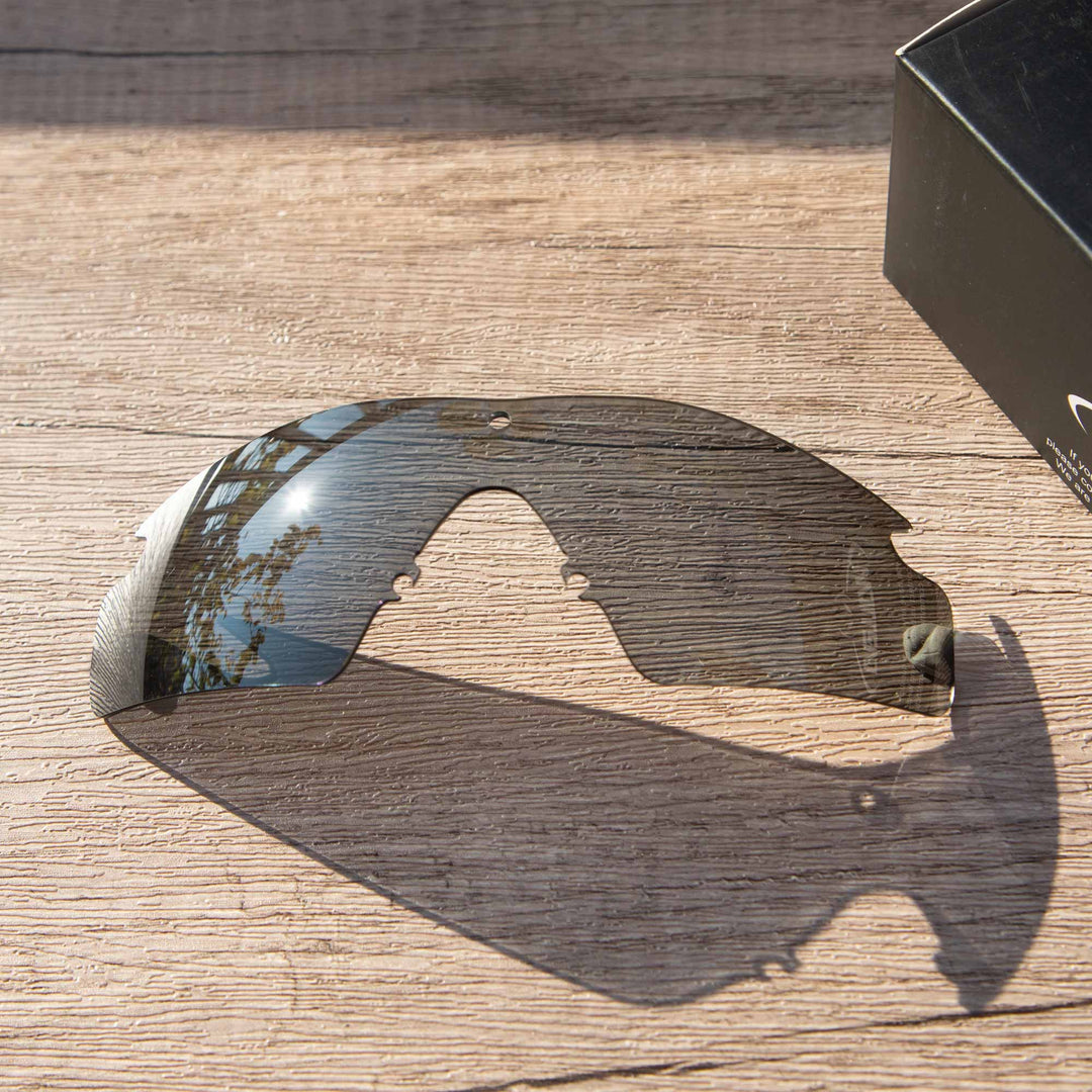 Black Polarized