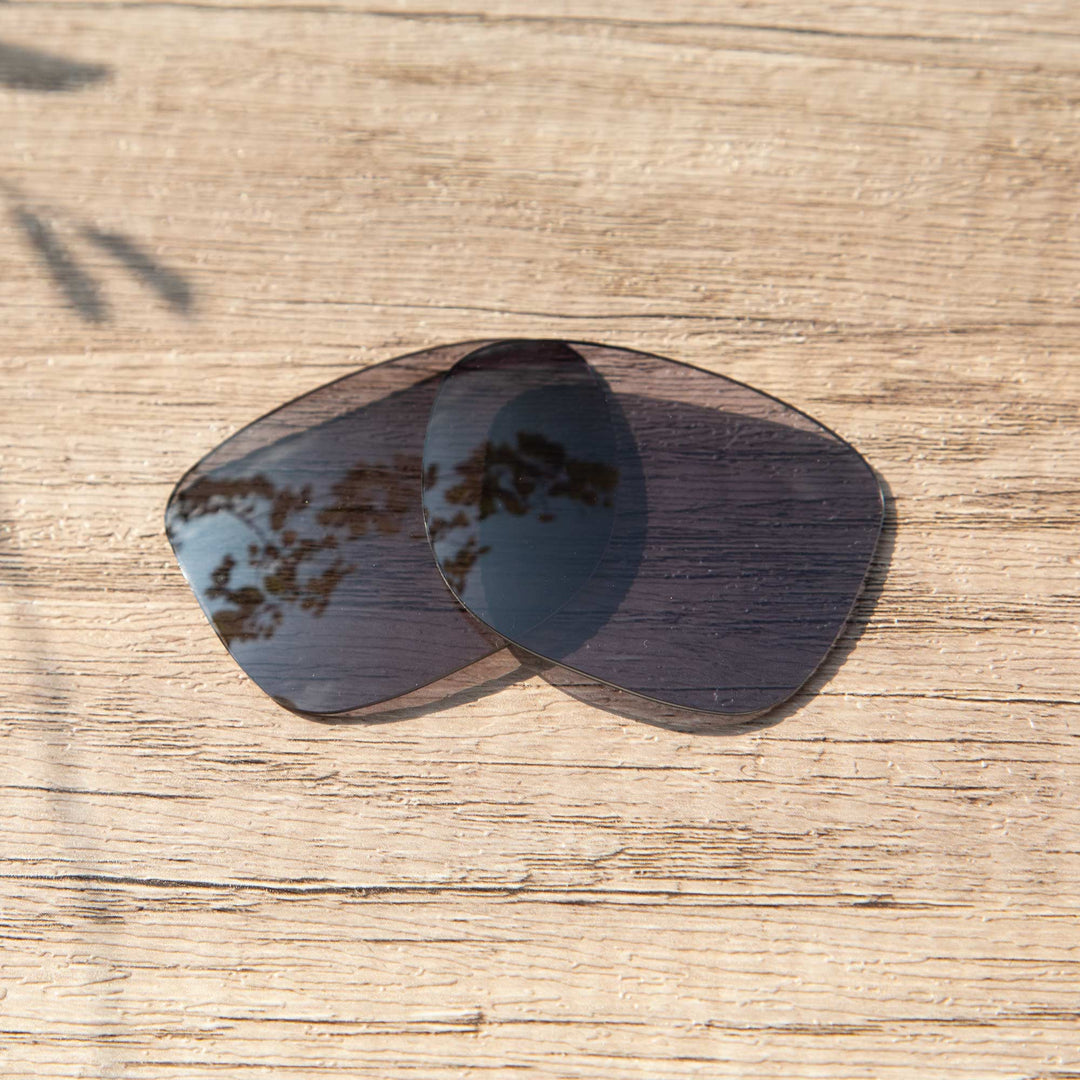 Black Polarized
