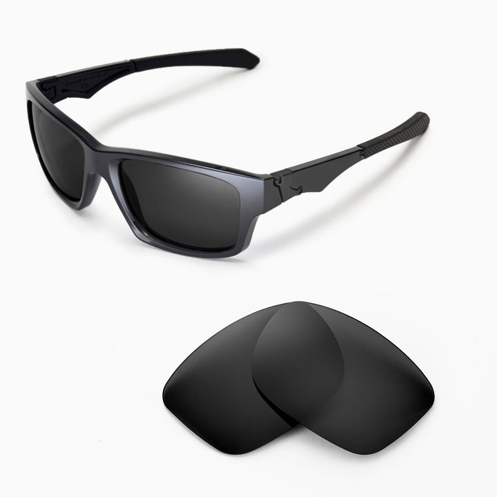 Black Polarized