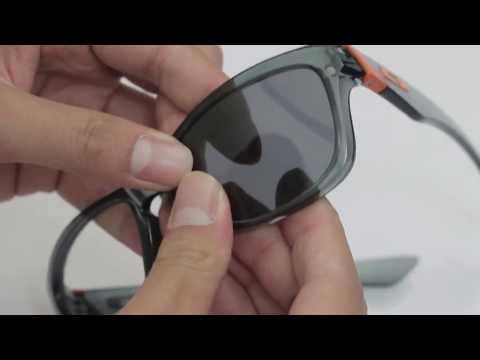 How to install Walleva Replacement Lenses for Oakley Jupiter